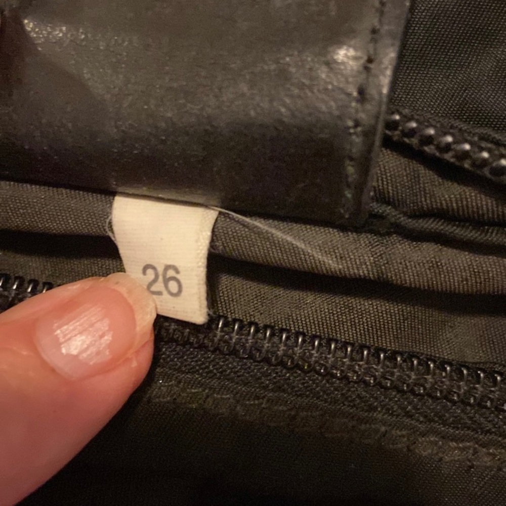 Prada purse - Picture 5 of 6